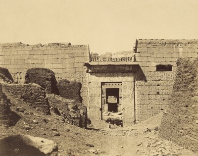 (Médinet-Habou, Palais de Ramsès Méïamoun, Entrée de la Seconde Cour) - John Beasly Greene